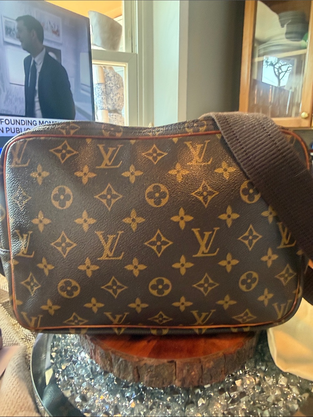 💯💯💯Louis Vuitton Monogram Reporter PM bag  with Dust bag (Charm not included ) - Picture 7 of 13